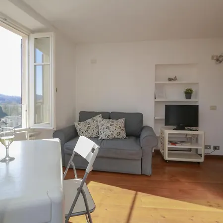 Contempora - Ca' Brenta Attic - Valle Intelvi - Apartment *